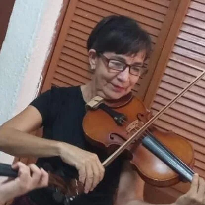 Margarita Quijano - Maestra de Violín / Piano